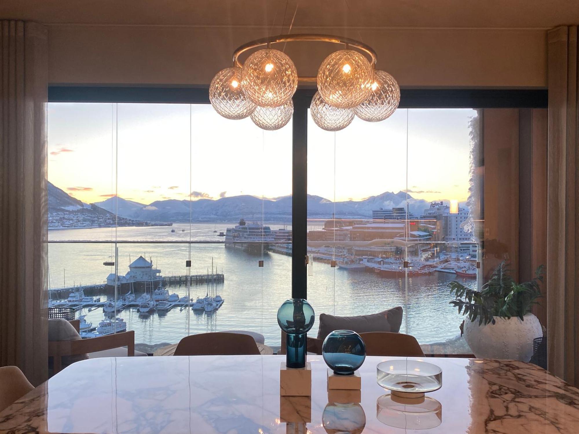 Vindlys Luxury Penthouse Apartment Tromso Ngoại thất bức ảnh