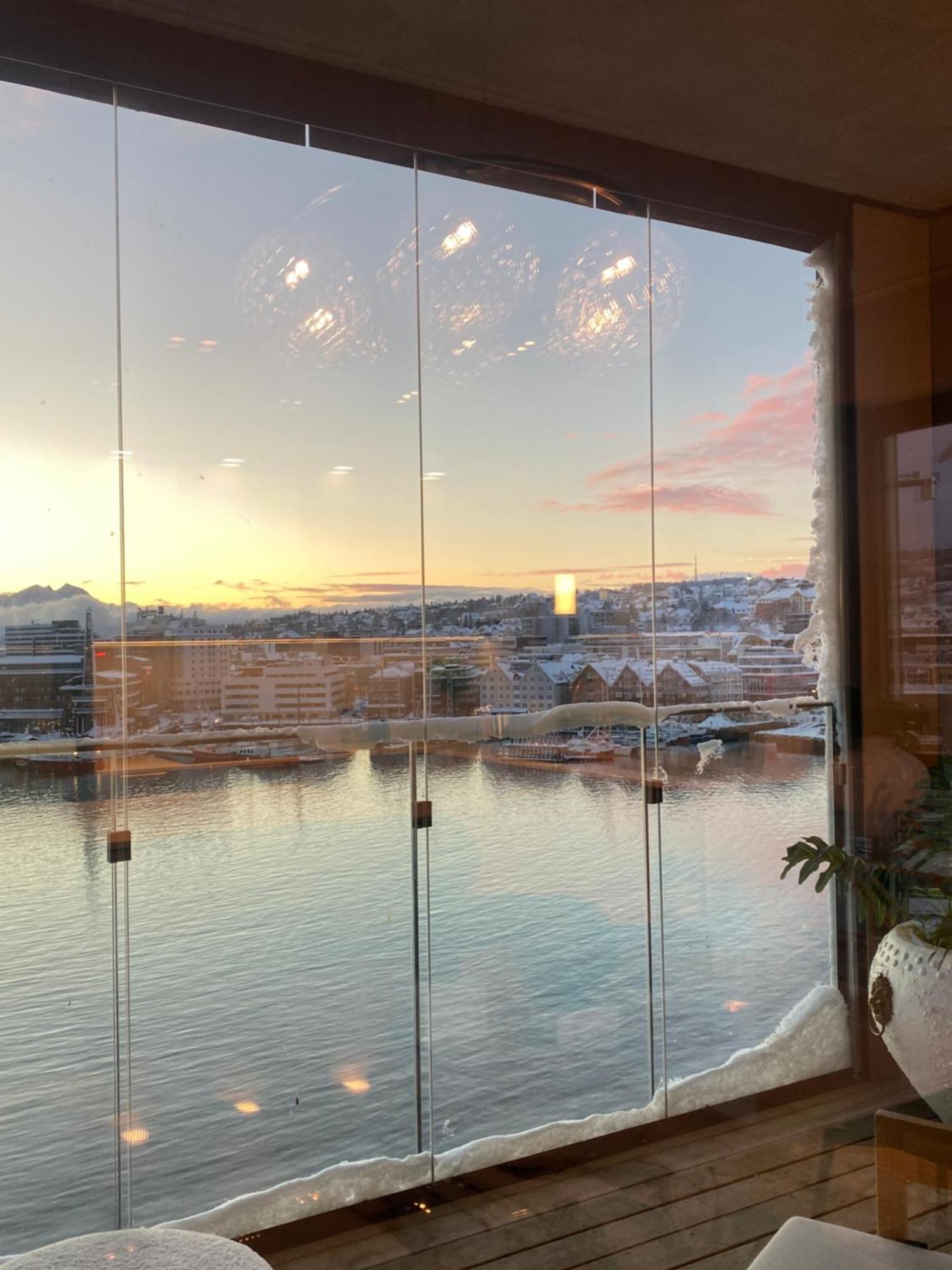 Vindlys Luxury Penthouse Apartment Tromso Ngoại thất bức ảnh